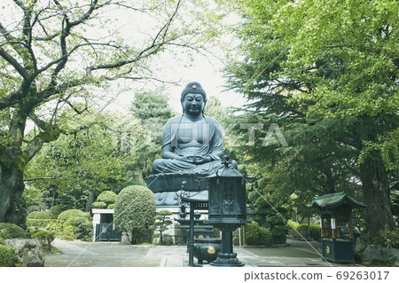 偉大的雕像 69263017