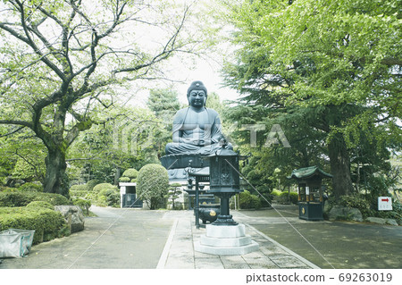 偉大的雕像 69263019