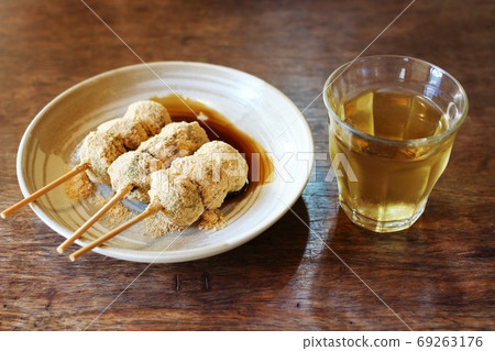 Kibi dumpling and tea Kibi dumpling and tea 69263176