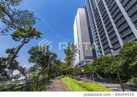 鳥取公園和飯田橋格蘭德大廈 69264419
