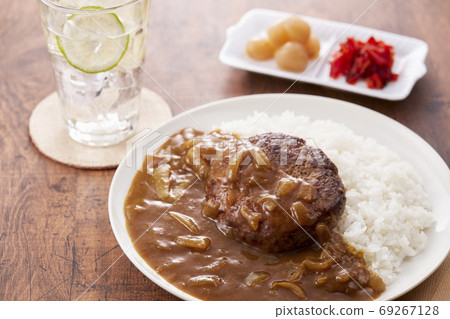 Hamburger curry 69267128