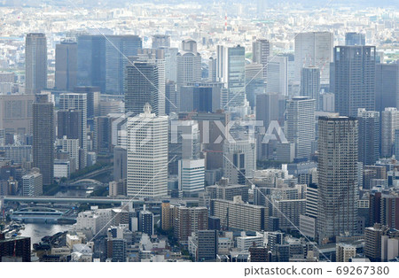 Building Building 69267380
