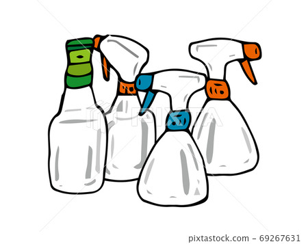 排列了4個噴霧瓶 排列了4個噴霧瓶 69267631