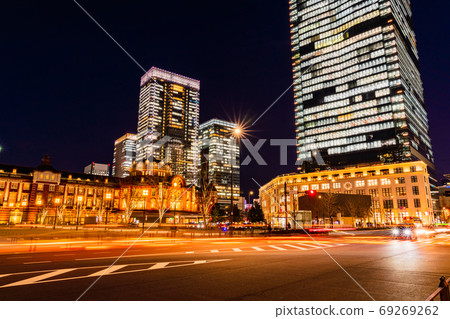 東京站丸之內站前視圖晚上視圖 東京站丸之內站前視圖晚上視圖 69269262