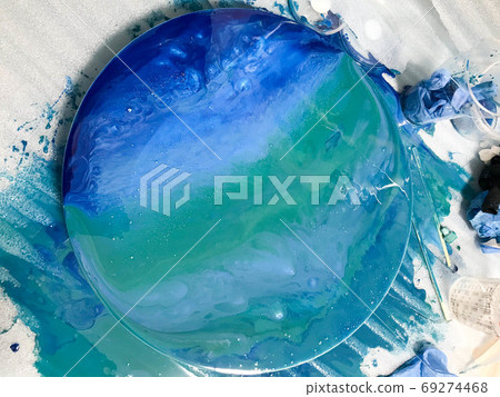 Round interior painting depicting a marine theme 69274468