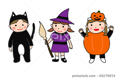 Children in Halloween costumes 69276654