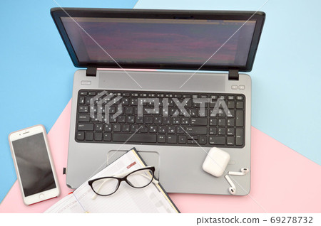 Workplace at home, home office for remote work  69278732