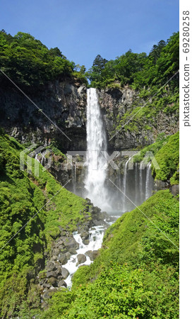 日光To木縣天文台的華嚴瀑布風景 69280258