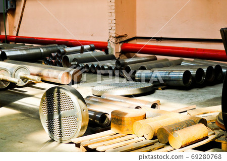 Warehouse, storage of iron rollers, pipes, spare 69280768
