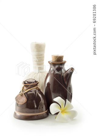 spa objects on white 69281386