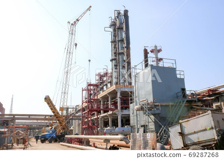 Construction site for the construction of an oil Construction site for the construction of an oil 69287268
