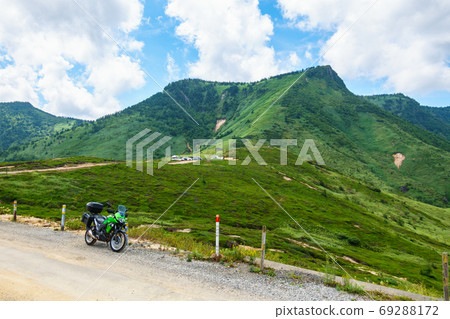 Touring (Kenashi Pass) 69288172