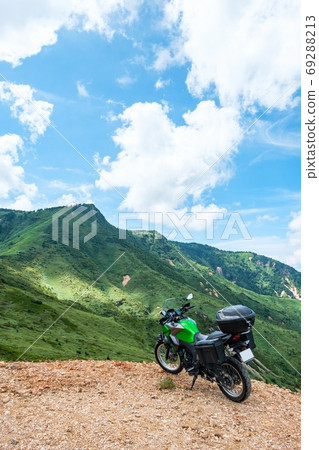 Touring (Kenashi Pass) 69288213