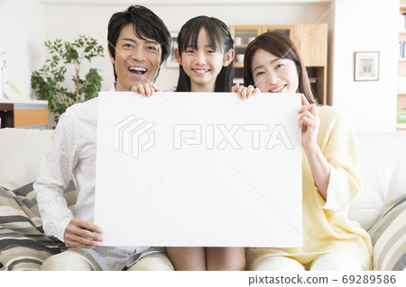 Family with message board 69289586