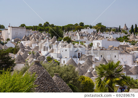 Italy Alberobello Trulli 69289676