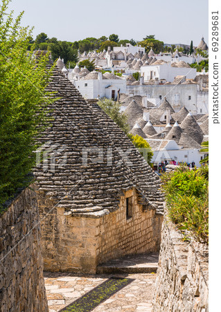 Italy Alberobello Trulli 69289681