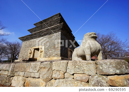 Bunhwangsa Temple Mojeon Stone Pagoda Bunhwangsa Temple Mojeon Stone Pagoda 69290595
