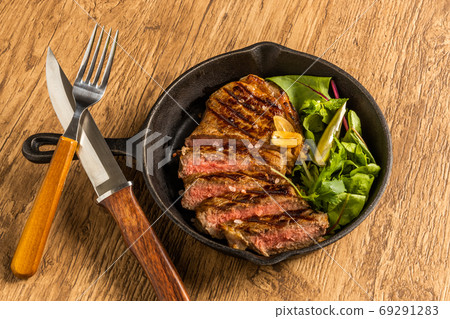 牛排日本牛肉高品質牛排 牛排日本牛肉高品質牛排 69291283