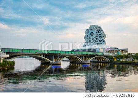 臺灣高雄海洋流行音樂中心Taiwan Kaohsiung Pop Music Center 69292616