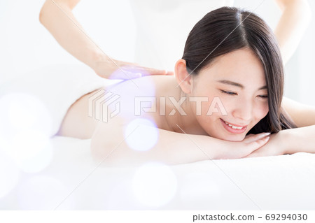 Esthetic Women Bridal Esthetics Beauty Beauty Beauty Salon 69294030