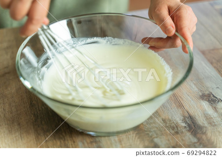 製作稀有起司蛋糕的過程 手邊的食譜 69294822