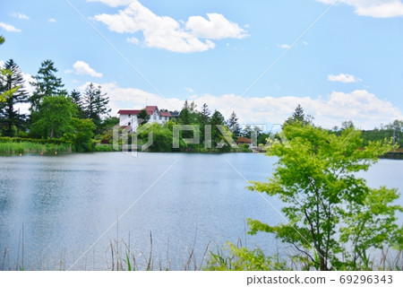 Lake of Tateshina Kogen in early summer Lake of Tateshina Kogen in early summer 69296343