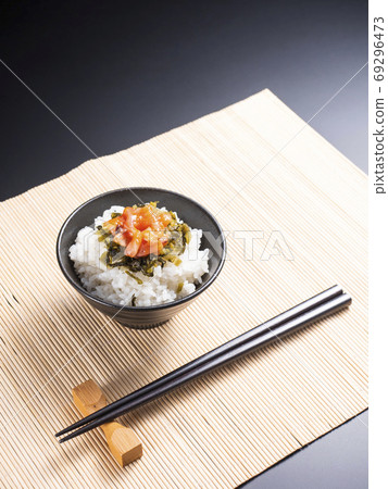 魷魚明太子高菜醃製米飯 69296473