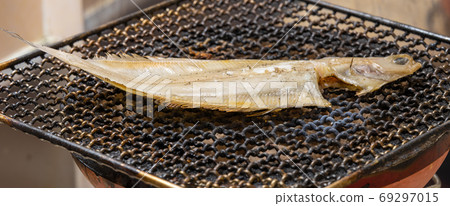 Charcoal-grilled dried dried dried shichiwa 69297015