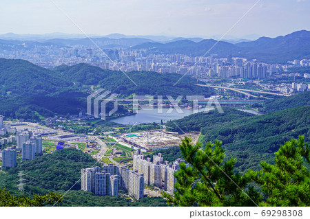 Baekunsan Mountain, Gwanggyo-dong, Suji-gu, Yongin-si, Gyeonggi-do, Korea 69298308