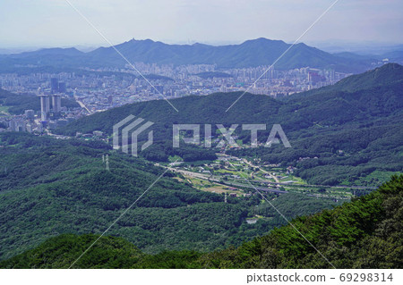 Baekunsan Mountain, Gwanggyo-dong, Suji-gu, Yongin-si, Gyeonggi-do, Korea 69298314