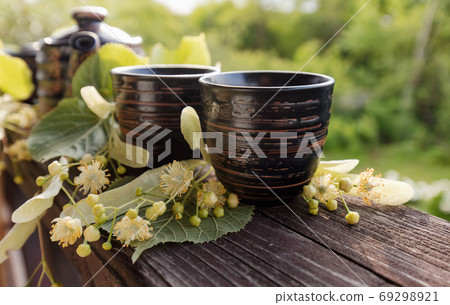 Linden tea and flowers. 69298921