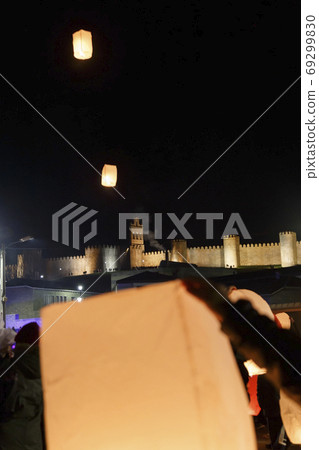 Sky lanterns flying over Avila Sky lanterns flying over Avila 69299830