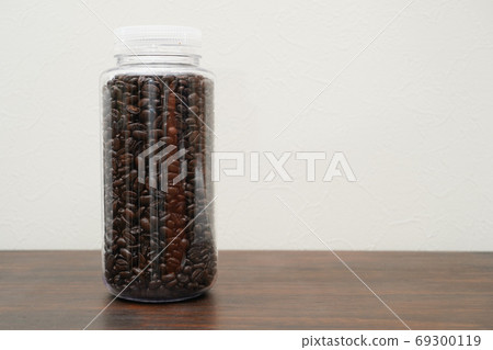 Coffee beans canister storage 69300119