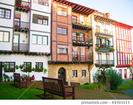 Hondarribia cityscape Hondarribia cityscape 69301015