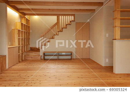 新木屋的客廳 69305324