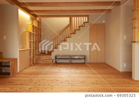 Living room of a new wooden house 69305325