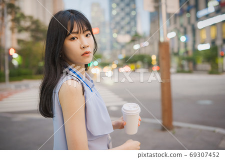 career woman business office worker career woman business office worker 69307452