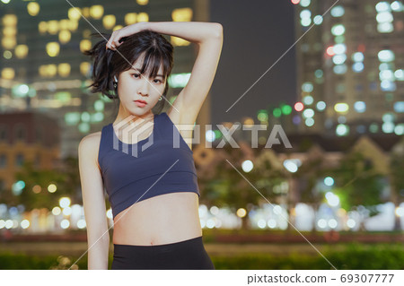 Women's Exercise Sports Fitness Women's Exercise Sports Fitness 69307777