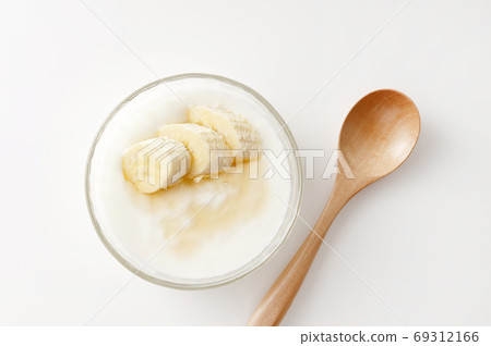 Yogurt  69312166