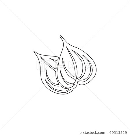 Single continuous line drawing of heap healthy organic betel leaf for farm logo identity 69313229