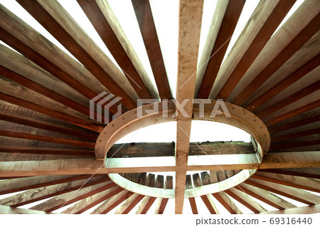 Ueumdo structure Ueumdo structure 69316440