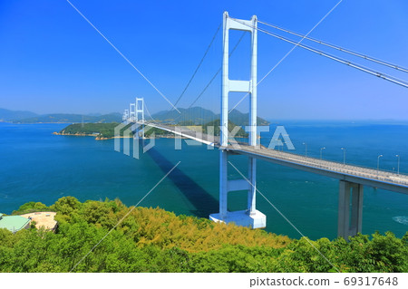 [愛媛縣]晴天下的鹿島海峽大橋 69317648