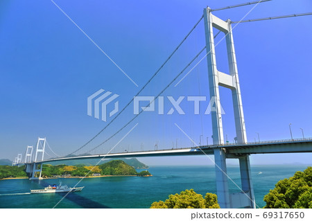 [愛媛縣]晴天下的鹿島海峽大橋 69317650