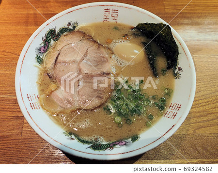 Kurume tonkotsu ramen Kurume tonkotsu ramen 69324582