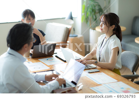 Deskwork business woman 69326793