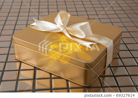 Ribbons, golden gift boxes, tiles, リボン, golden のギフトボックス, タイル, golden gift boxes, Ribbons, golden gift boxes, tiles, リボン, golden のギフトボックス, タイル, golden gift boxes, 69327614