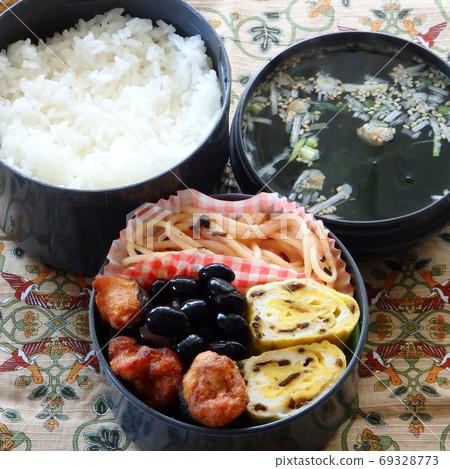 手工裙帶菜午餐 69328773