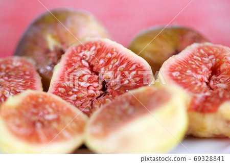 Furue figs Furue figs 69328841