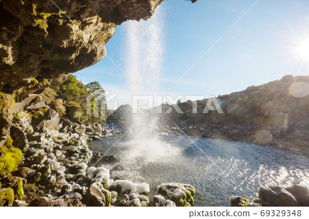 New Zealand waterfall 69329348