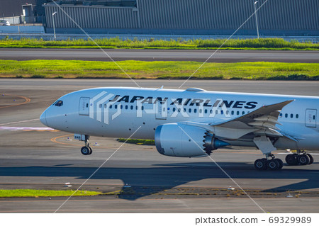 機場飛機羽田機場起飛日落傍晚下午航空發動機制動日本航空 69329989